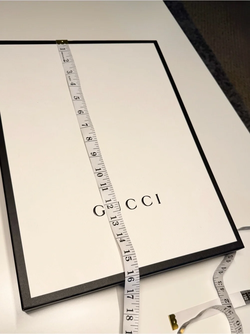 GUCCI Authentic Empty Signature Gift Box Scarf Small Clothing 16x12x1.5